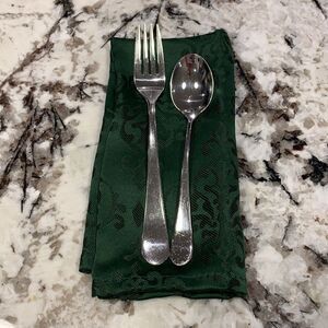 🌲 Elegant Hunter Green Dinner Napkins | Set of 12 | Like New 🌲